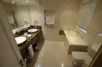 Norscot Manor Guest Lodge แซนด์ตัน ภายนอก รูปภาพ