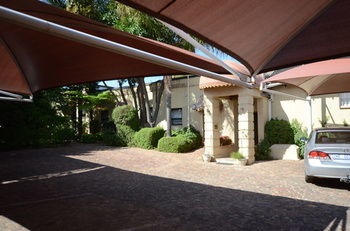 Norscot Manor Guest Lodge แซนด์ตัน ภายนอก รูปภาพ